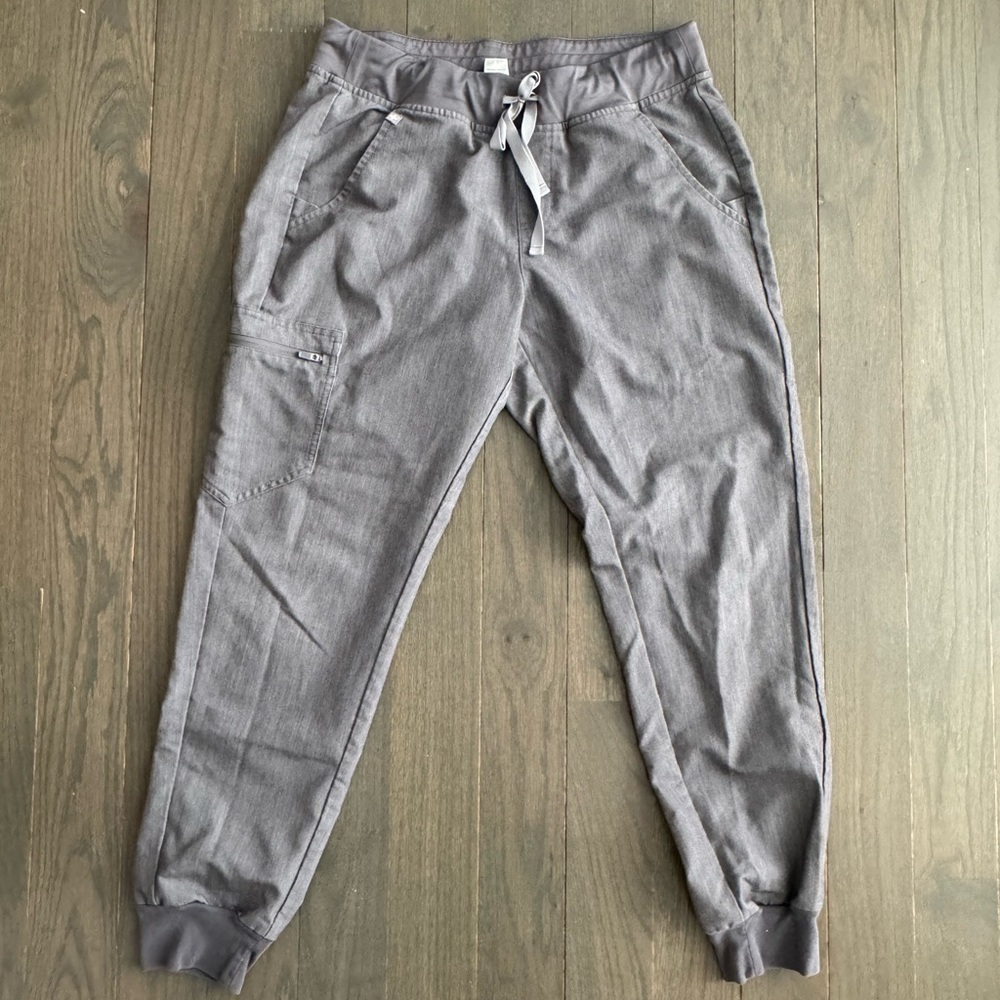 graphite/gray figs zamora jogger